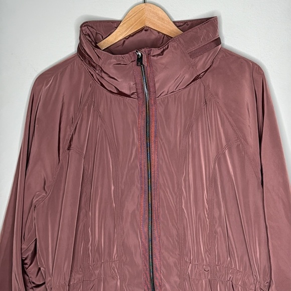 Athleta Drip Drop Rain Jacket in Mauve Brown Size XL Tall NWT - Picture 3 of 13